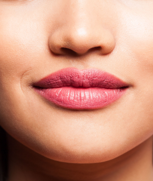 Comment atténuer les rides autour des lèvres ?